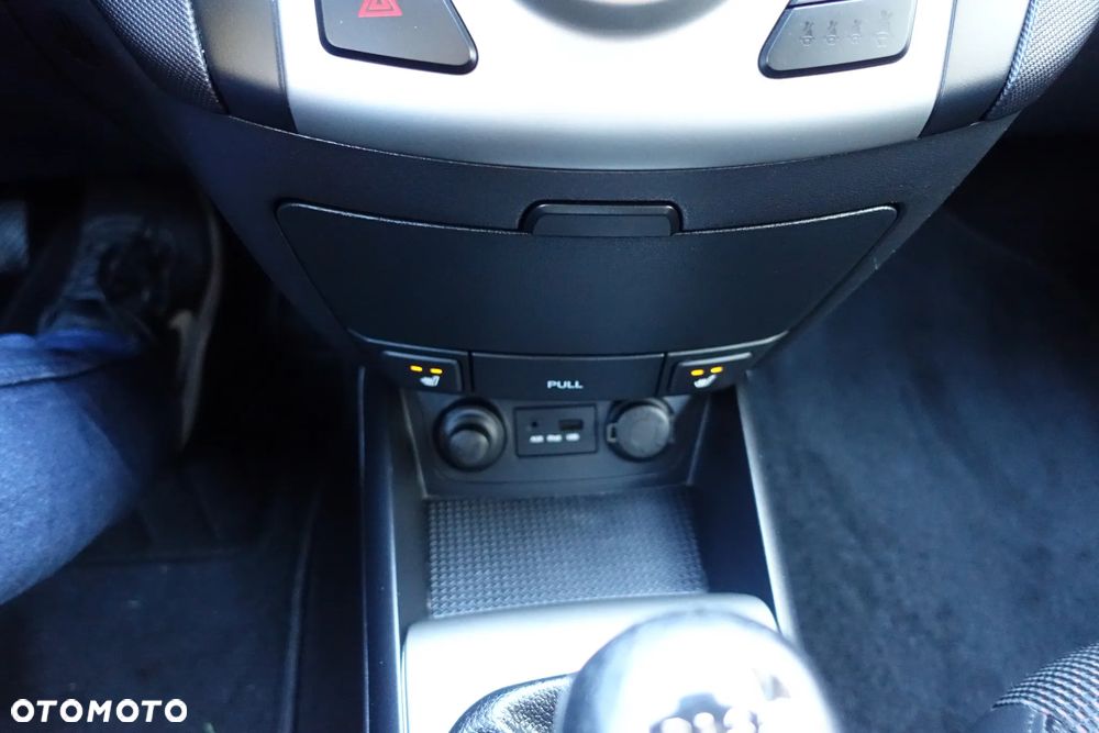 Hyundai i30 i30cw 1.4 Edition 20 - 27