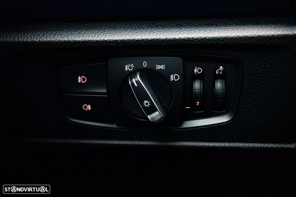 BMW 220 d Coupe Pack M Auto - 25