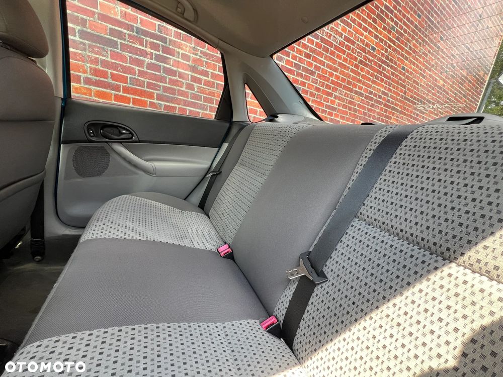 Ford Focus - 17