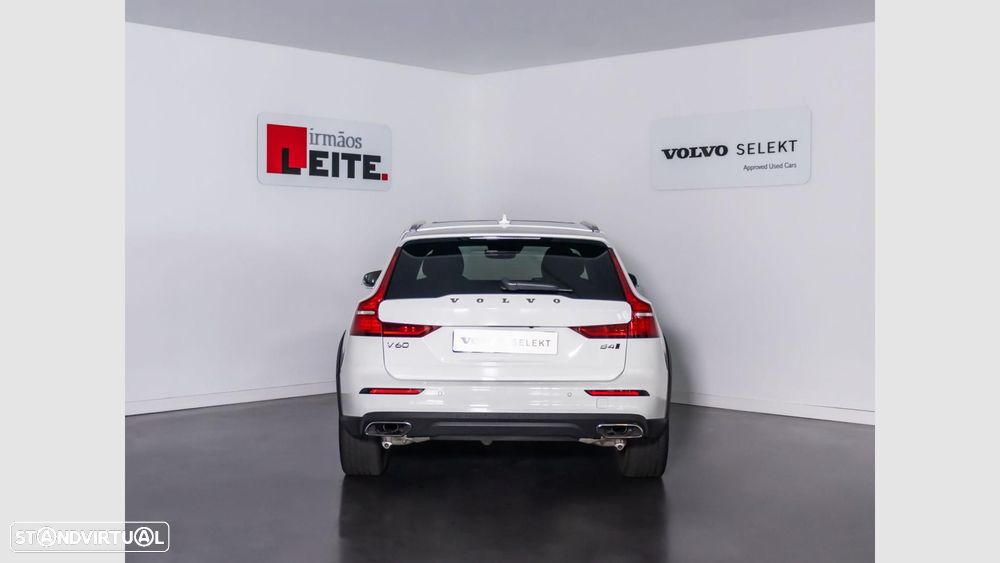 Volvo V60 2.0 B4 Geartronic — fotografia 4