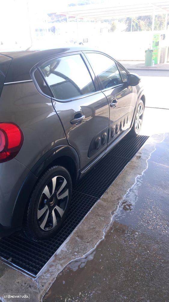 Citroën C3 1.2 PureTech Feel - 3