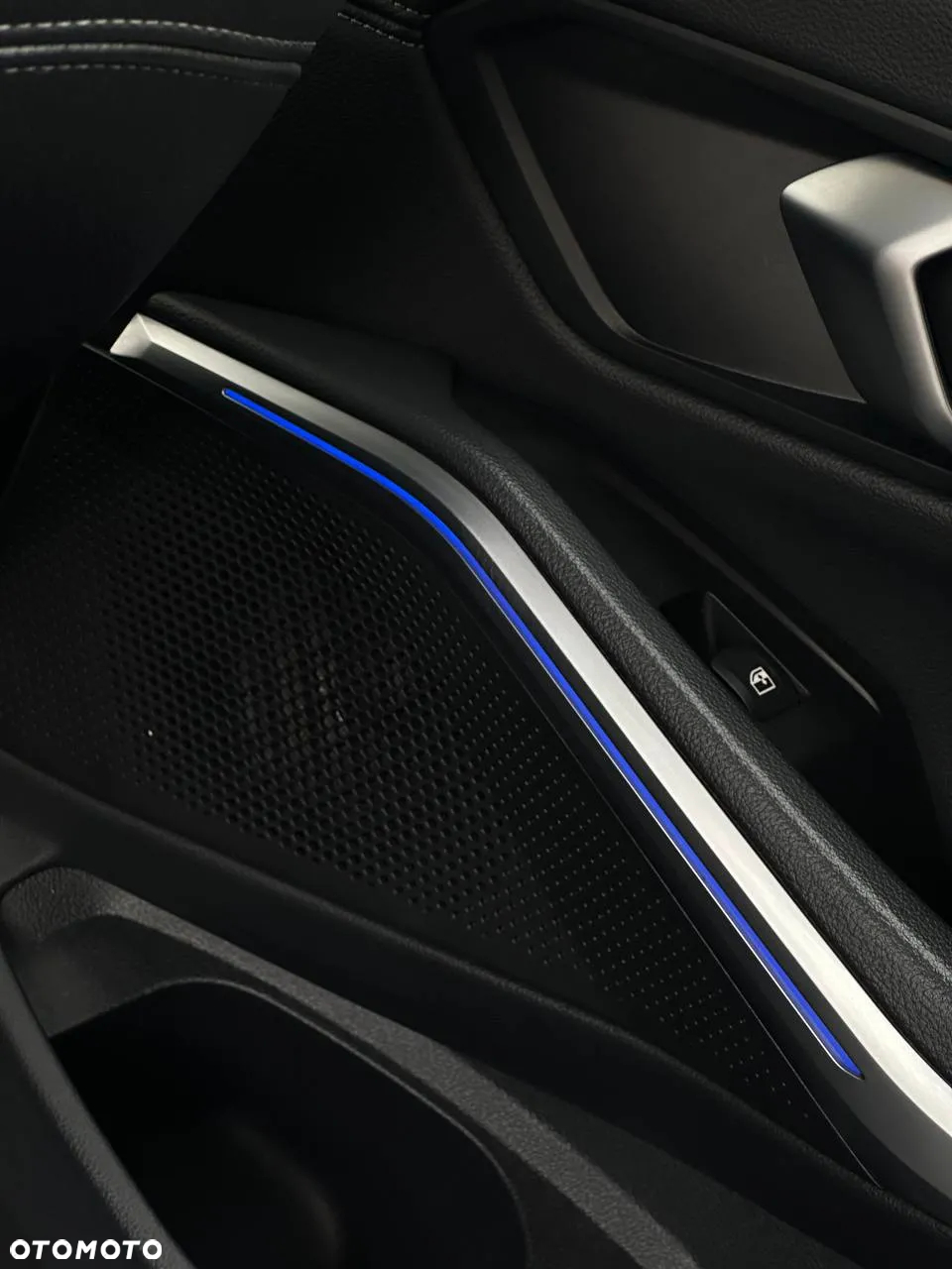 BMW Seria 3 320d Sport Line - 16