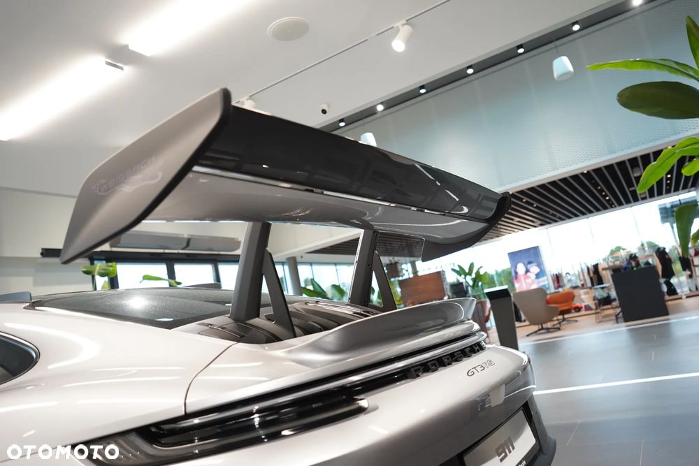 Porsche 911 GT3 RS - 36