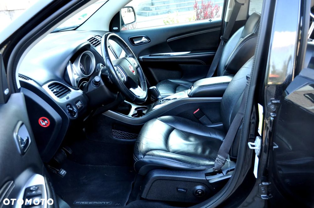 Fiat Freemont 2.0 Multijet Lounge AWD - 22