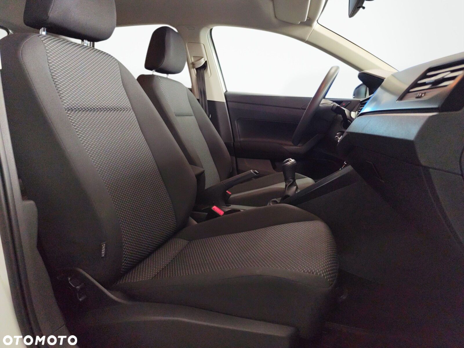 Volkswagen Polo - 19