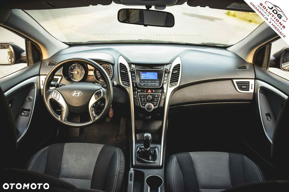 Hyundai i30 1.6 D Style - 25