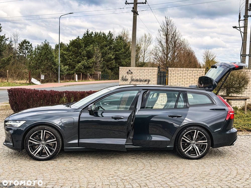 Volvo V60 T8 AWD Twin Engine Geartronic R-Design - 19