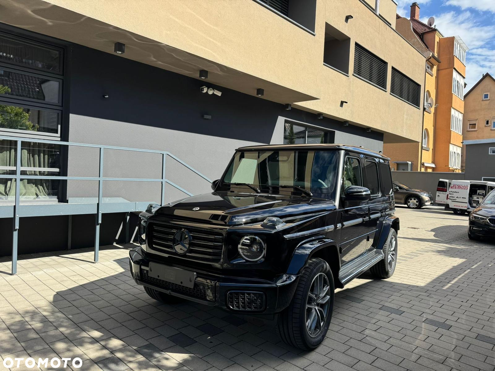 Mercedes-Benz Klasa G 450 d 9G-TRONIC - 2