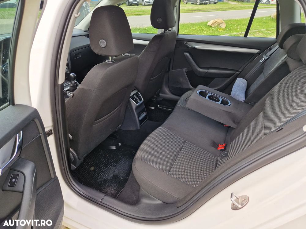 Skoda Octavia 1.6 TDI Green tec Edition - 7
