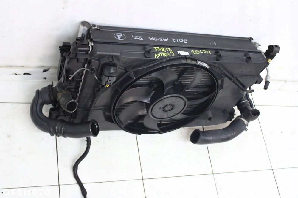 OPEL ASTRA IV J HB 2009R- CHŁODNICE WENTYLATOR KOMPLET 2.0 CDTI - 2