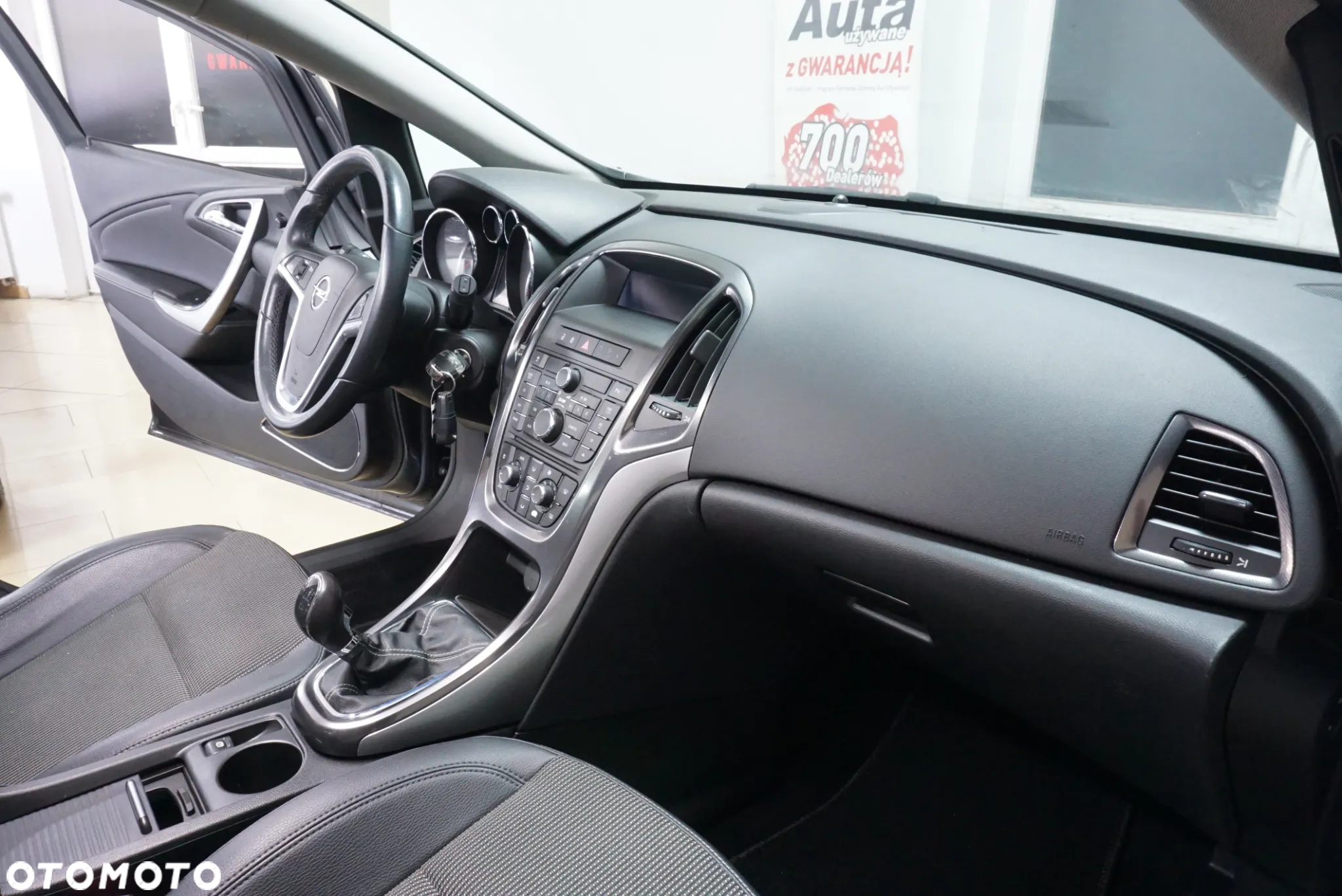 Opel Astra 1.4 Turbo Cosmo - 22