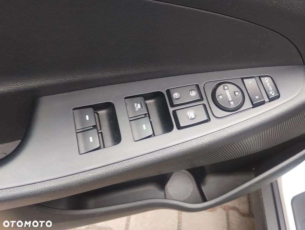 Hyundai Tucson 1.6 GDI BlueDrive Design 2WD - 14