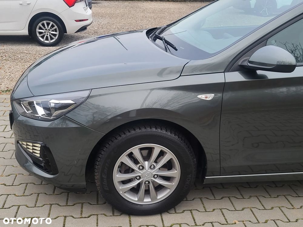 Hyundai i30 1.5 DPI Modern - 27