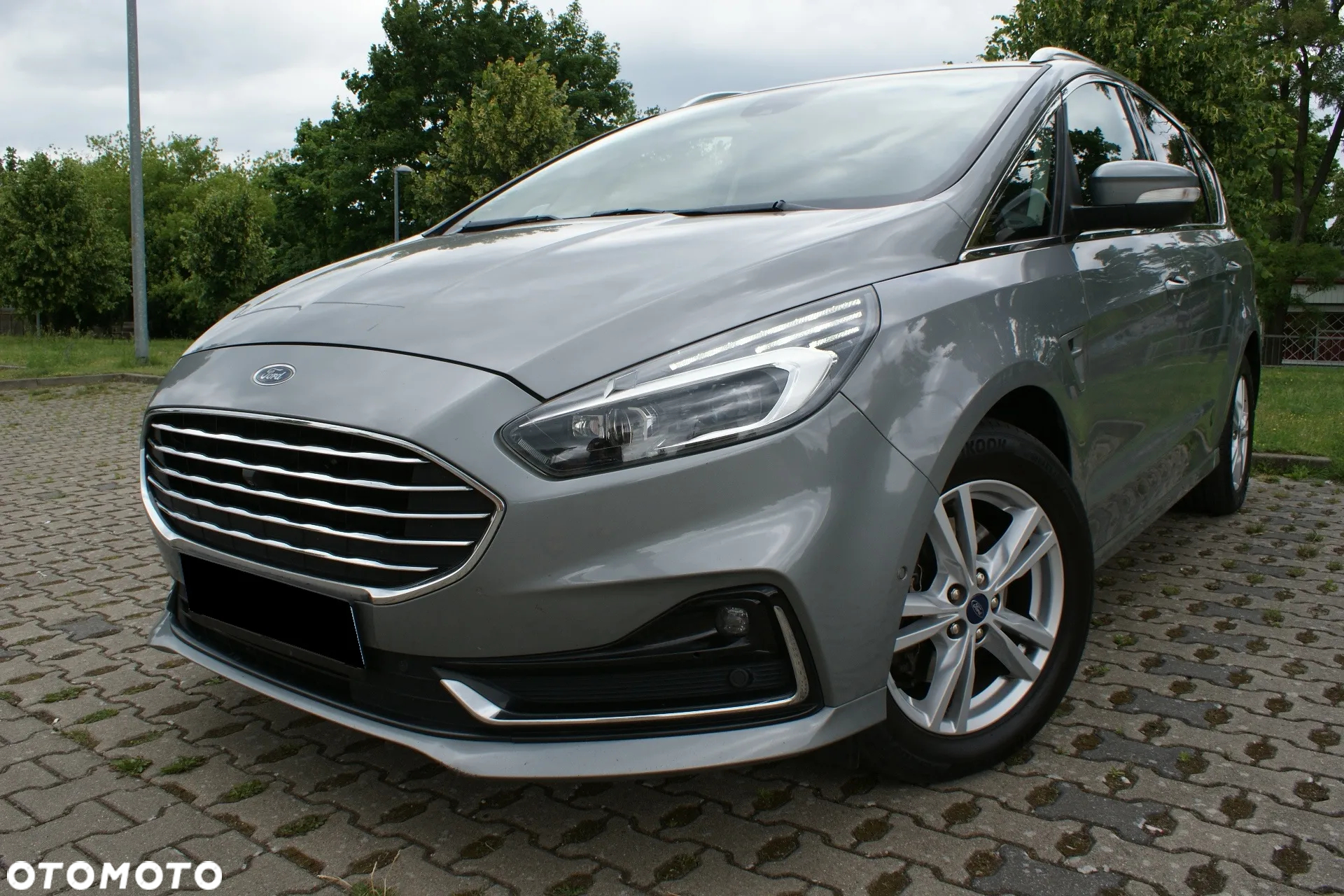 Ford S-Max 2.0 EcoBlue Titanium - 4