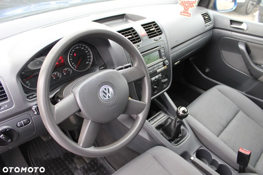 Volkswagen Golf - 13
