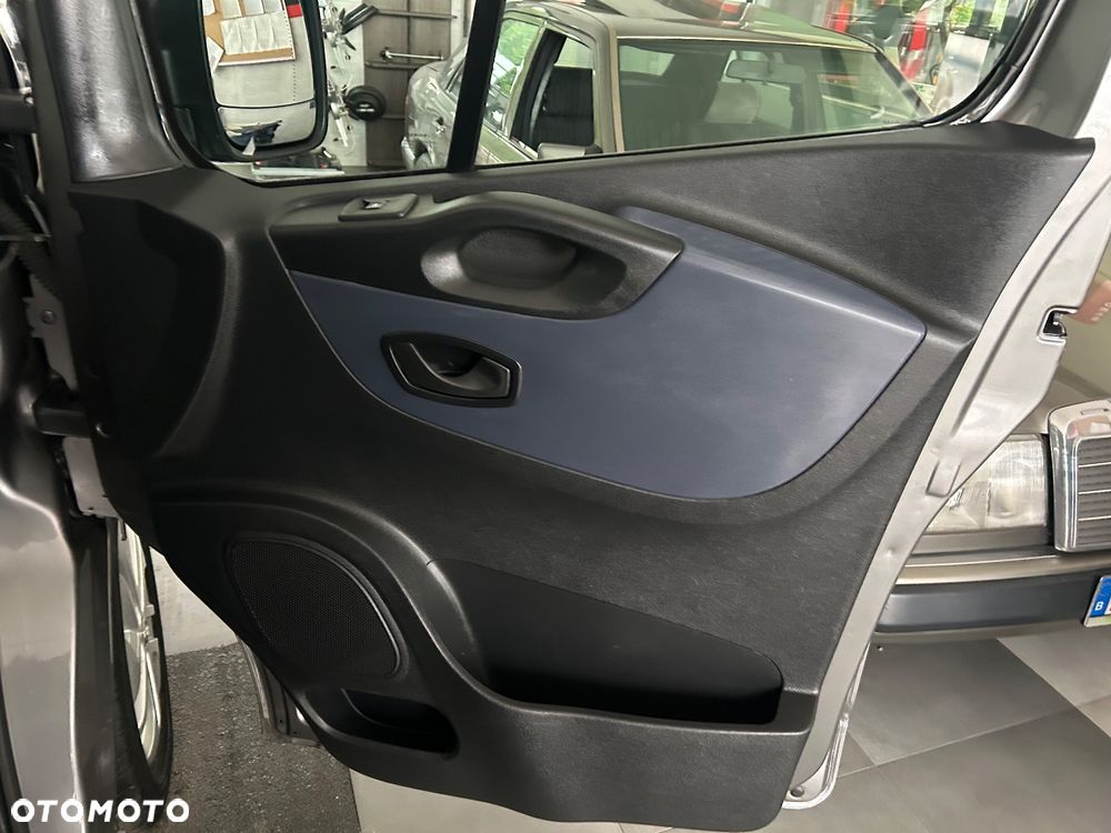 Opel Vivaro L1H1 S&S Tourer - 23