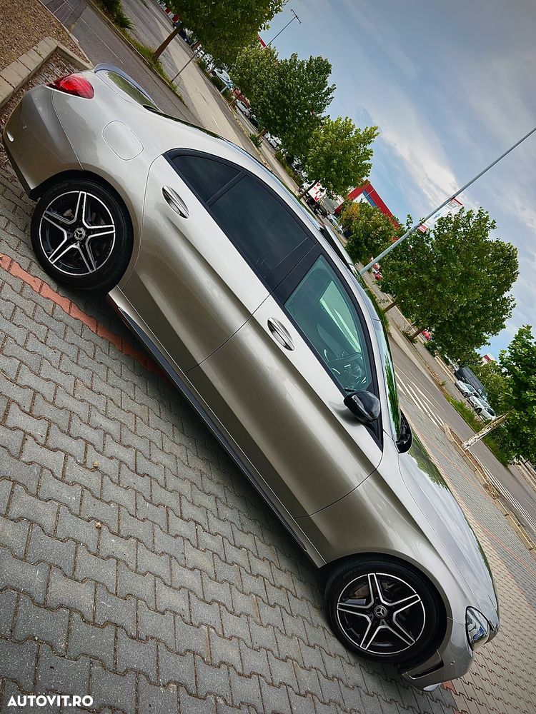 Mercedes-Benz C 300 9G-TRONIC AMG Line - 9