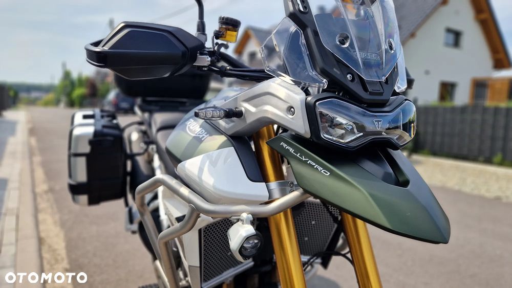 Triumph Tiger - 3