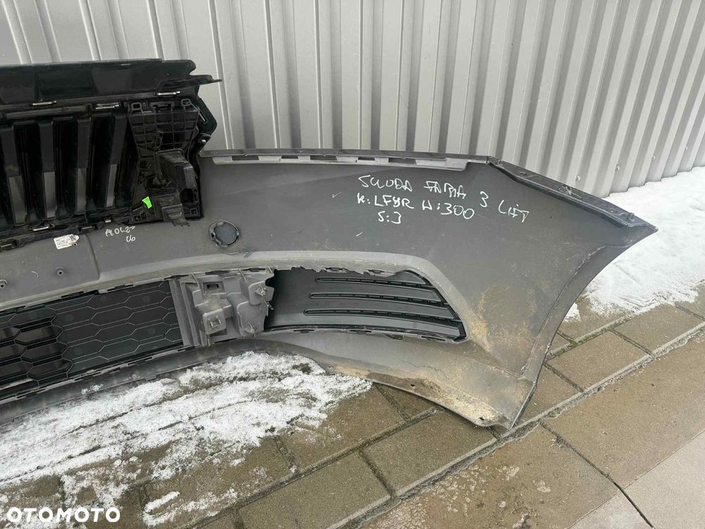 Skoda Fabia III Lift Zderzak Przód Przedni 18-21 Kolor: LF9R - 7