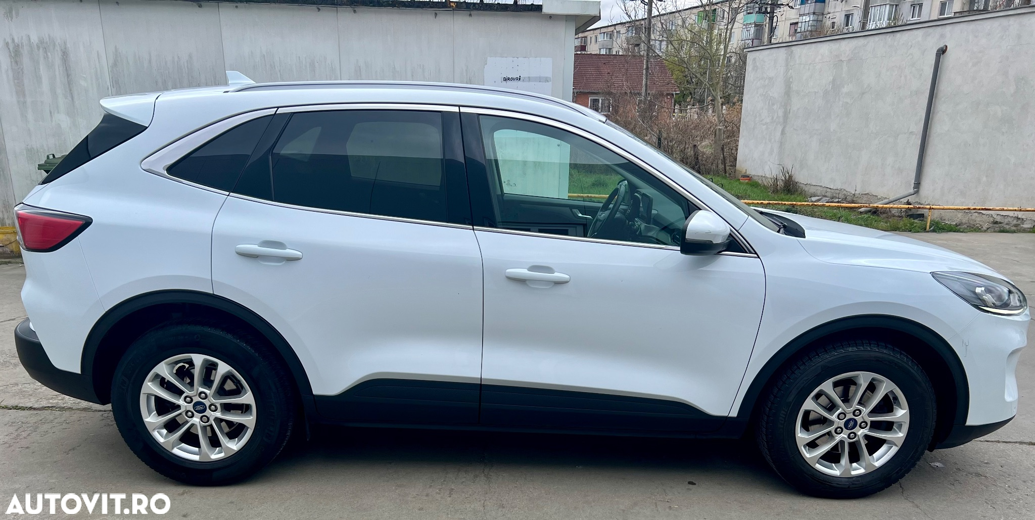Ford Kuga 2.0 EcoBlue Hybrid TITANIUM - 7
