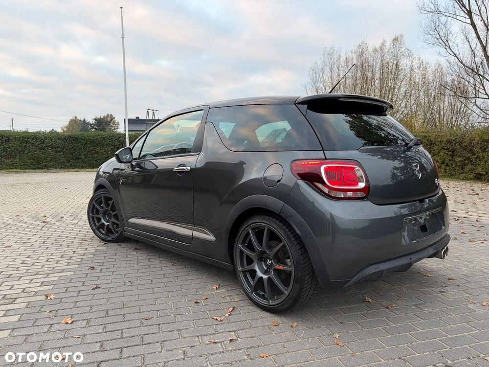 Citroën DS3 THP 208 Start & Stop PERFORMANCE - 34