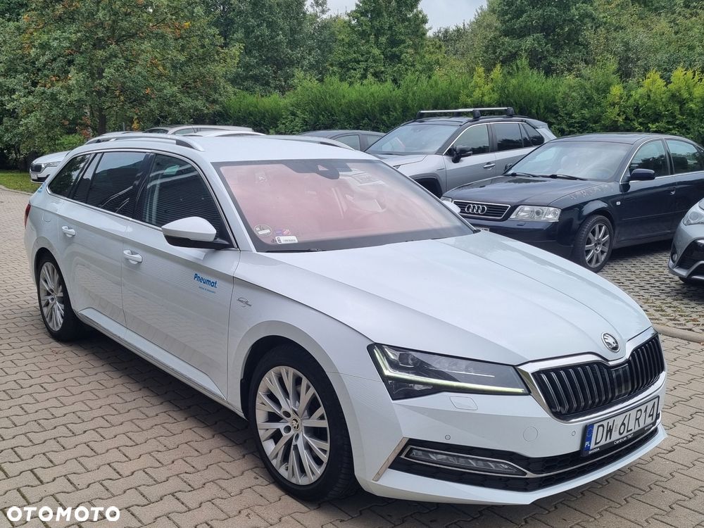 Skoda Superb 2.0 TDI SCR L&K DSG - 2