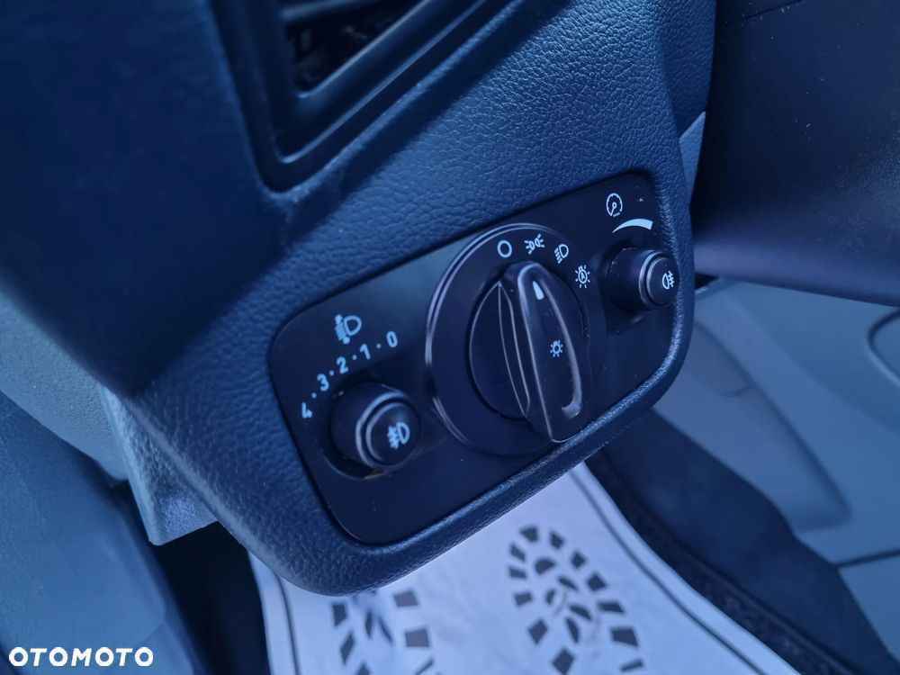 Ford C-MAX 1.6 TDCi Titanium - 25