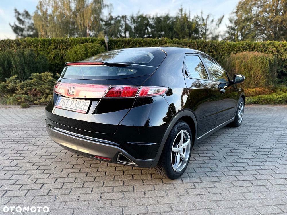 Honda Civic 1.4 i-VTEC - 10