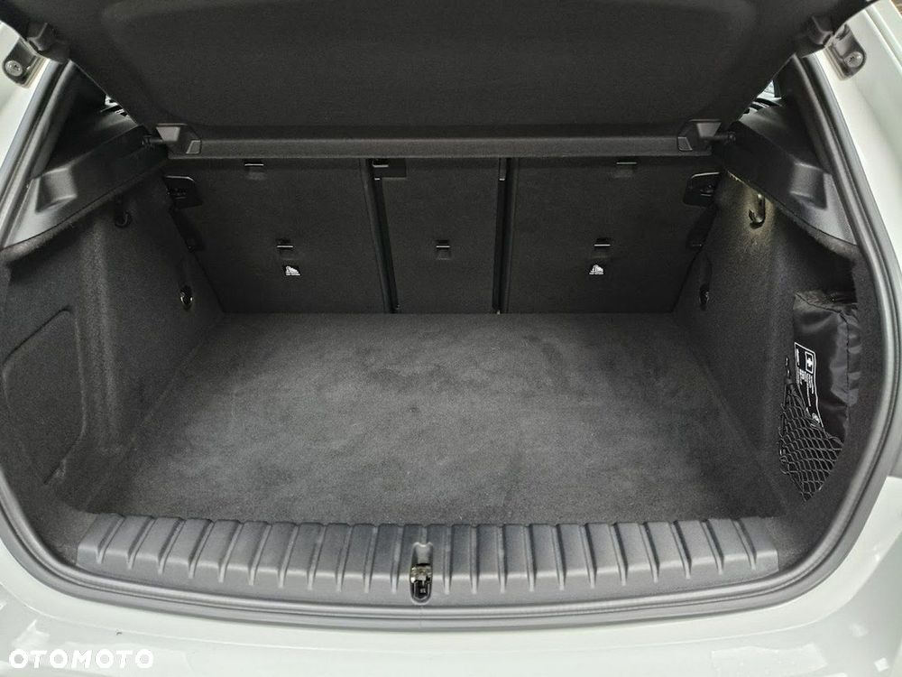 BMW Seria 1 - 16