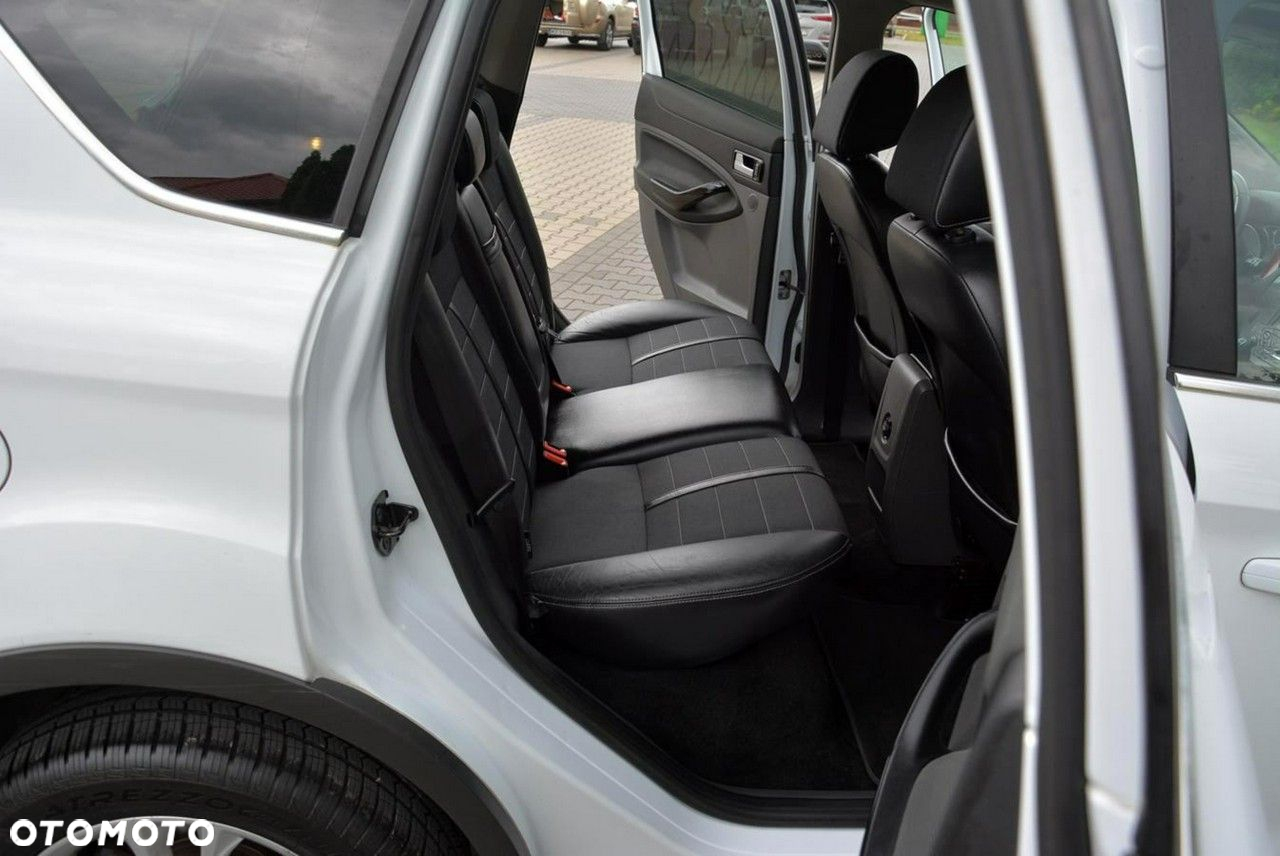Ford Kuga 2.0 TDCi 4WD Titanium - 16