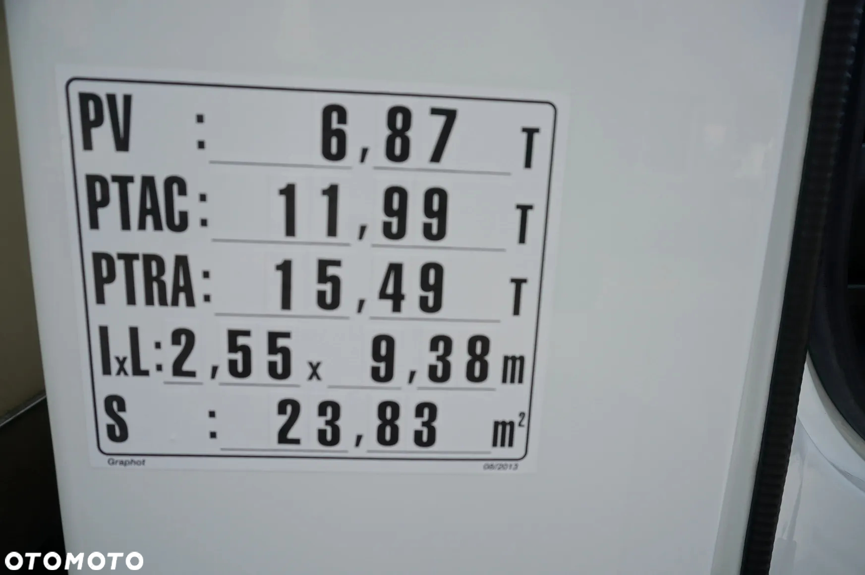 Renault D12 Euro 6 / 18 palet / Winda / r.2017 - 21