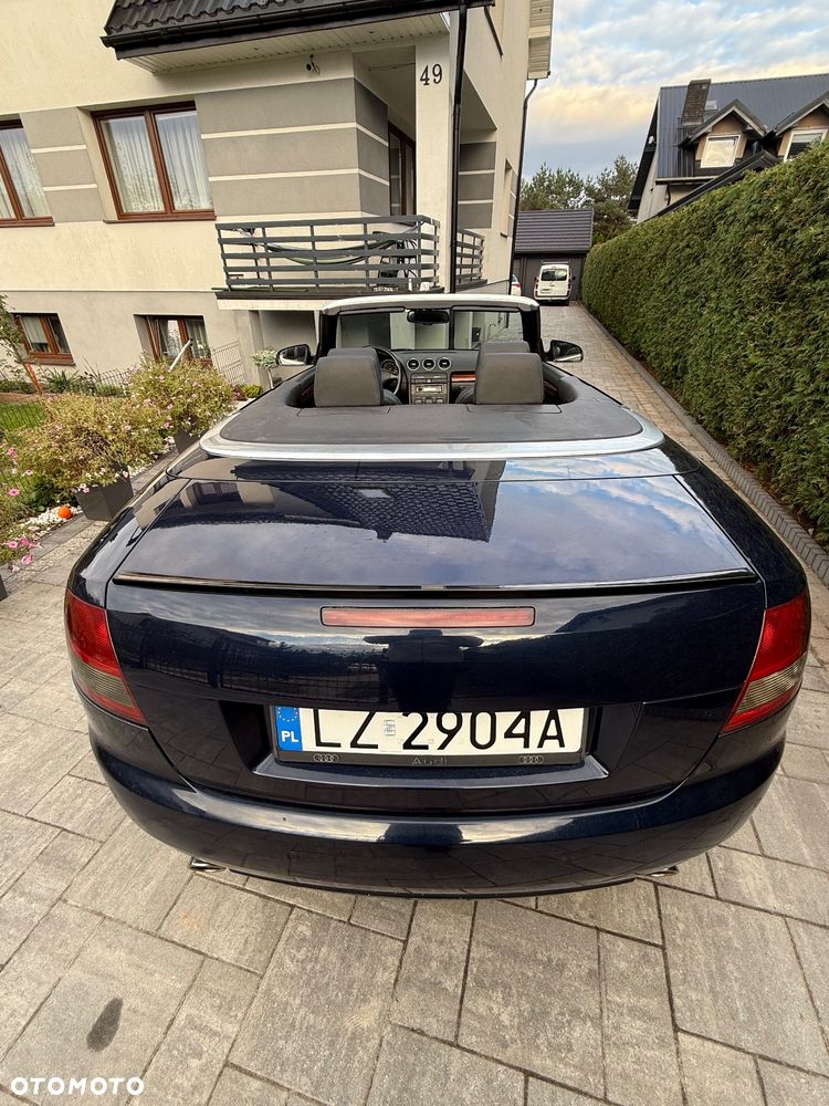 Audi A4 - 4