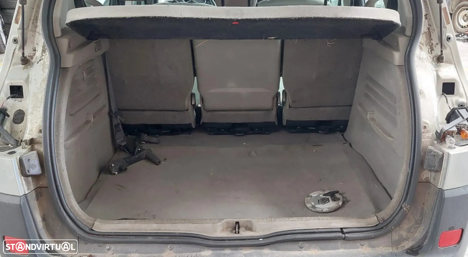 RENAULT SCENIC II PARA PEÇAS - 17