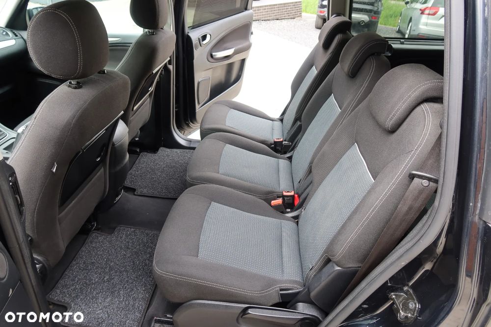 Ford Galaxy 2.0 TDCi Titanium - 19