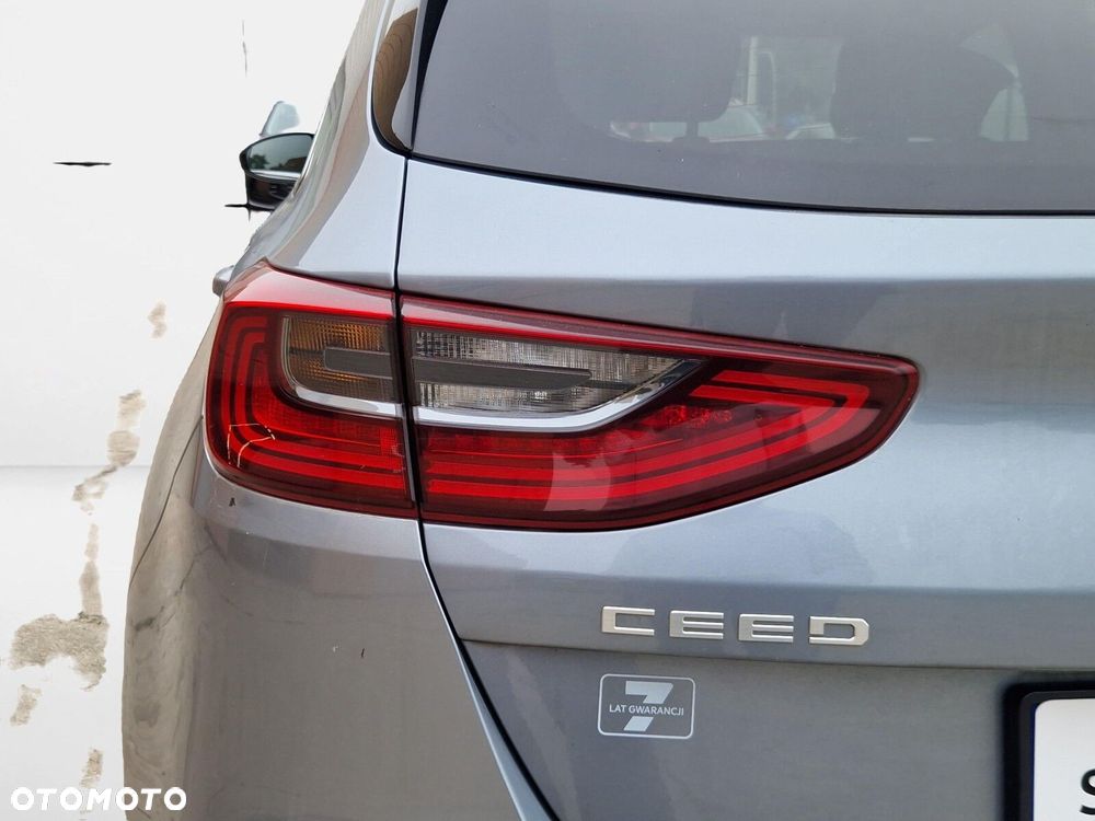 Kia Ceed 1.5 T-GDI M DCT - 12