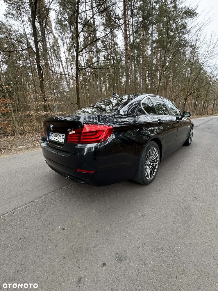 BMW Seria 5 520d xDrive Luxury Line - 5