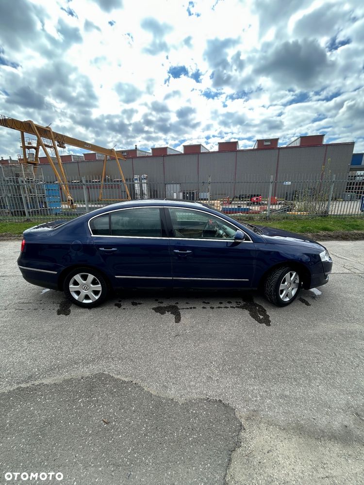 Volkswagen Passat ver-2-0-fsi-individual - 3