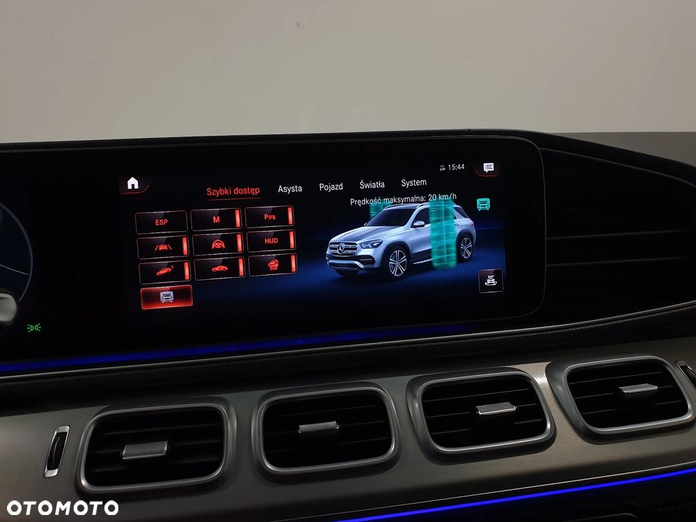 Mercedes-Benz GLE 300 d 4-Matic - 24