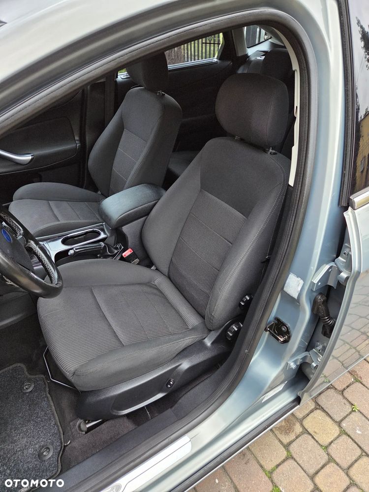 Ford Mondeo 2.0 Titanium - 20