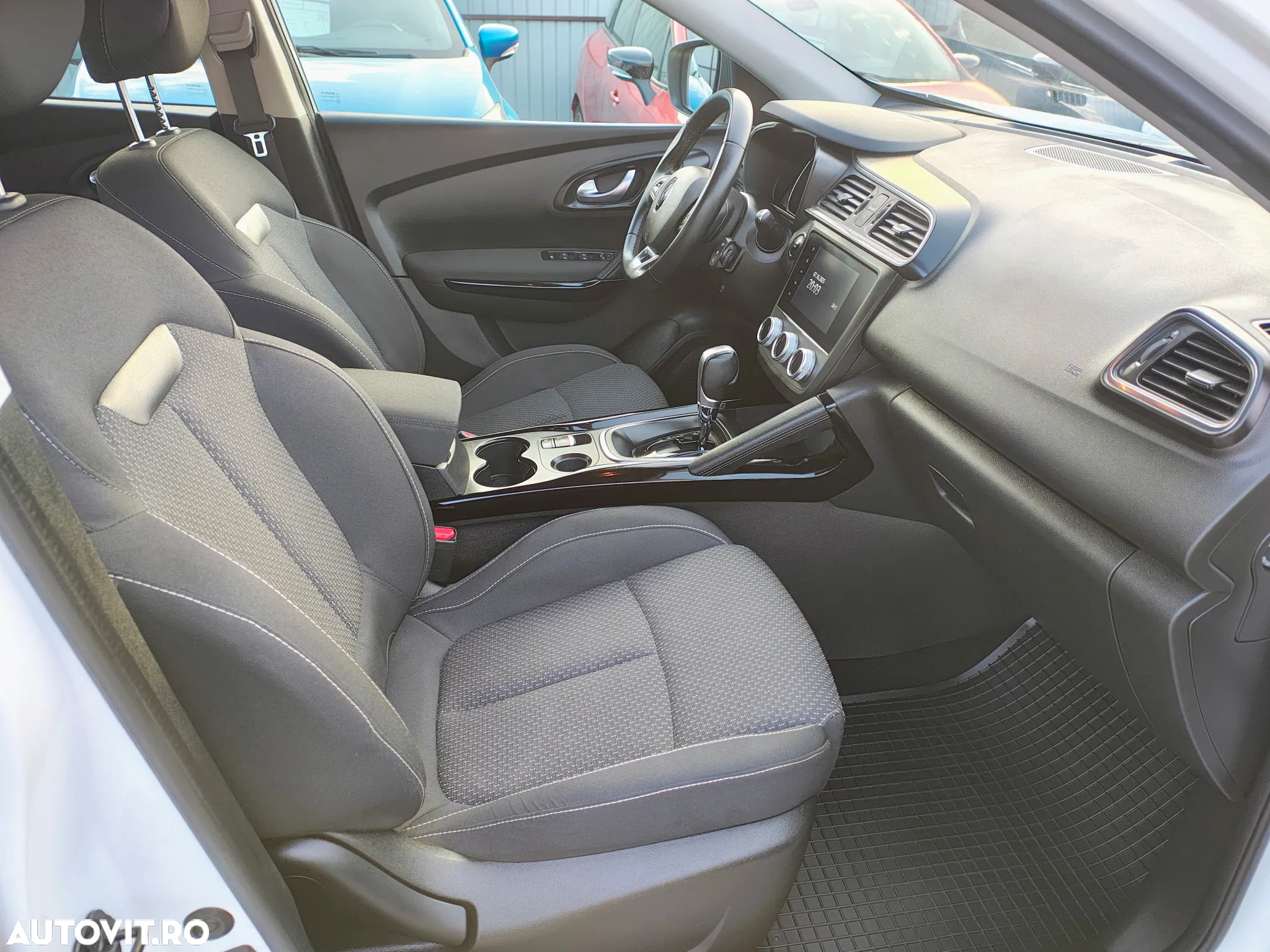 Renault Kadjar BLUE dCi 115 EDC BUSINESS EDITION - 26