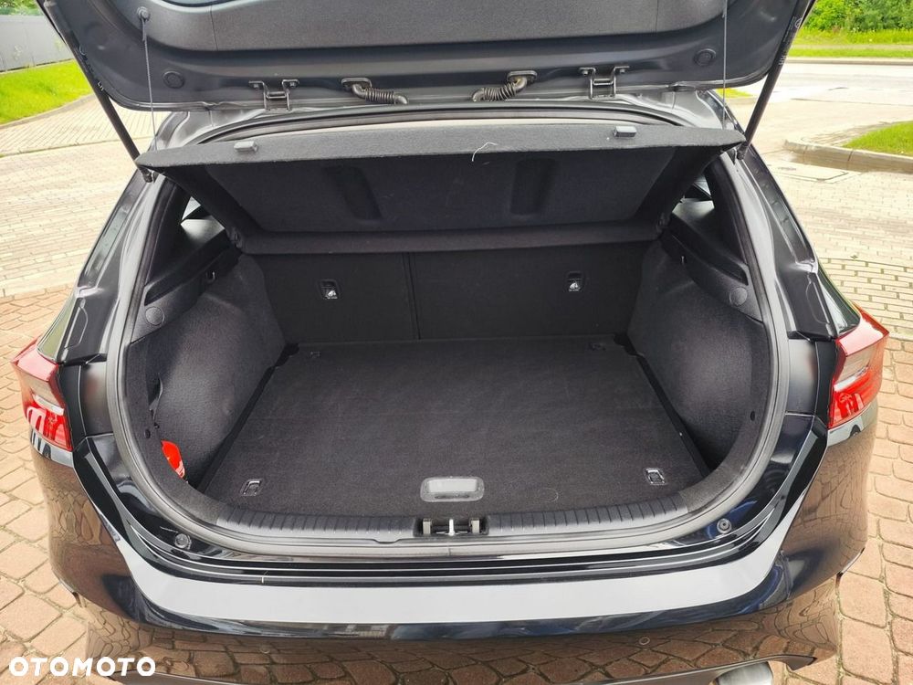 Kia Ceed - 13