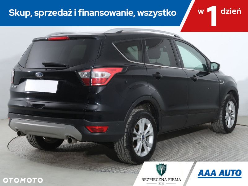 Ford Kuga - 6