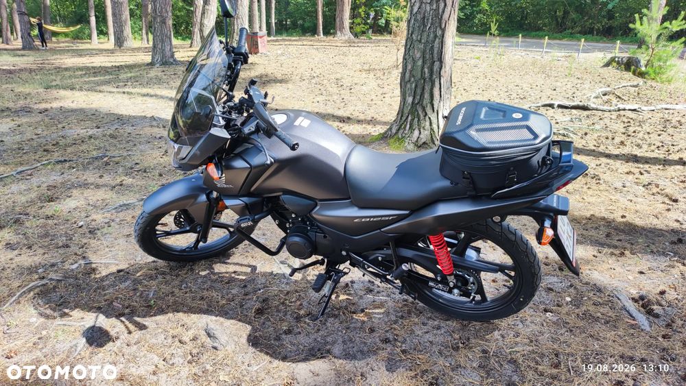 Honda CBF - 4