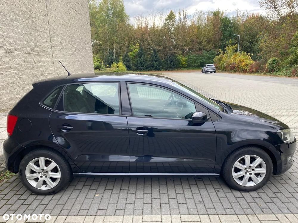 Volkswagen Polo 2011 photo 4