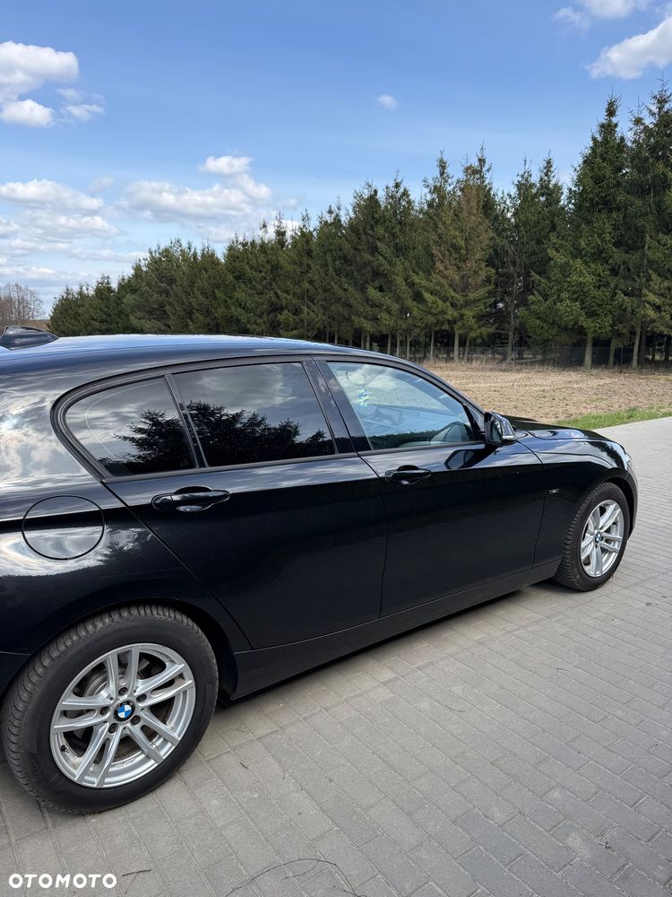 BMW Seria 1 118i Sport Line - 11