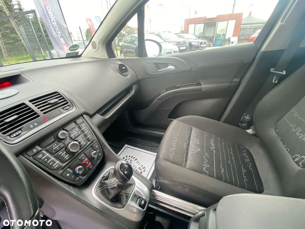 Opel Meriva - 19