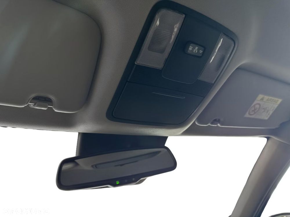 Kia Ceed 1.6 GDI PHEV L DCT - 26