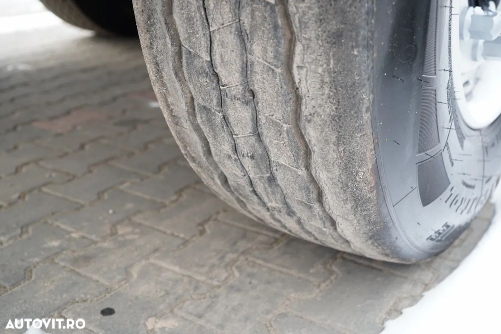 Zaslaw WYWROTKA  25 m3 / STALOWA / RYNNA / OŚ PODNOSZONA - 16