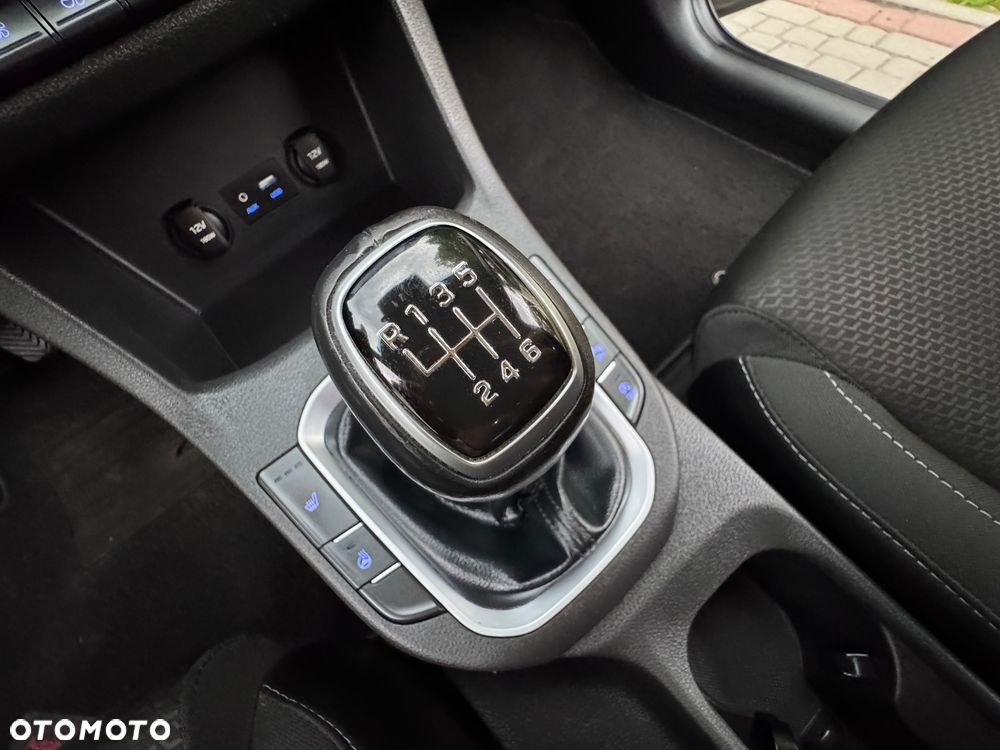Hyundai i30 - 25