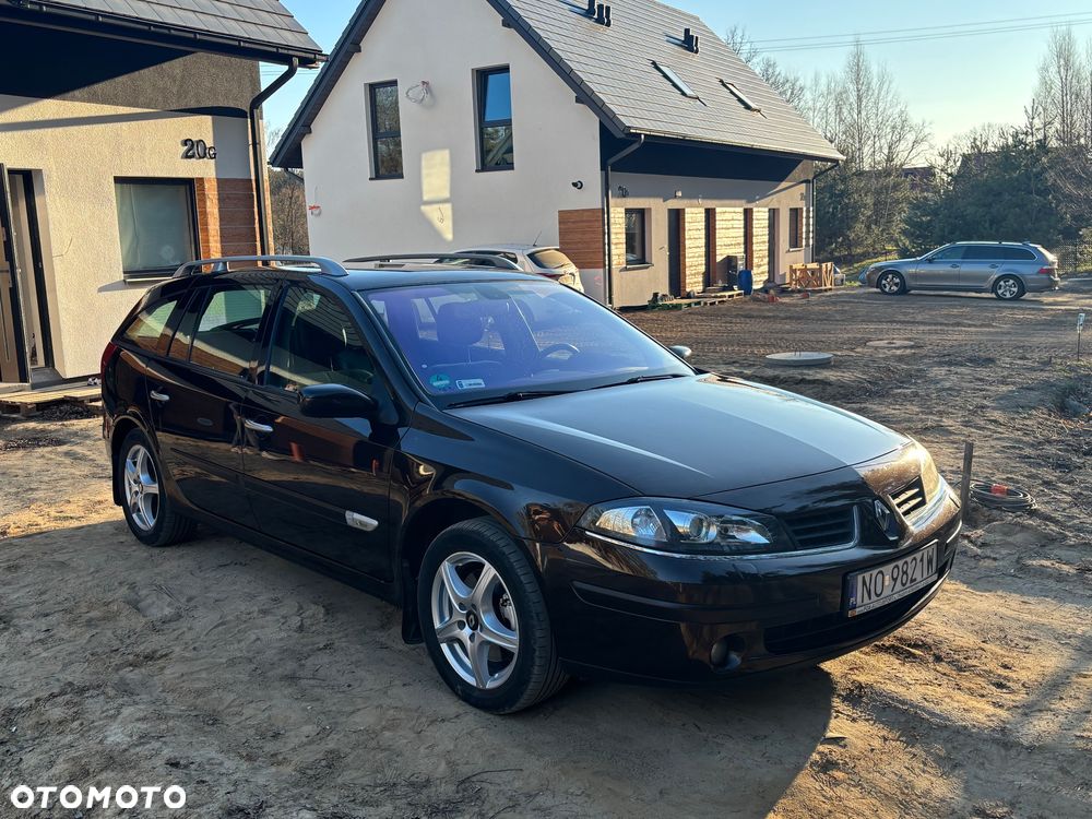 Renault Laguna 2.0 dCi FAP Initiale - 6